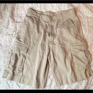 Mens cargo shorts Arizona brand size 33